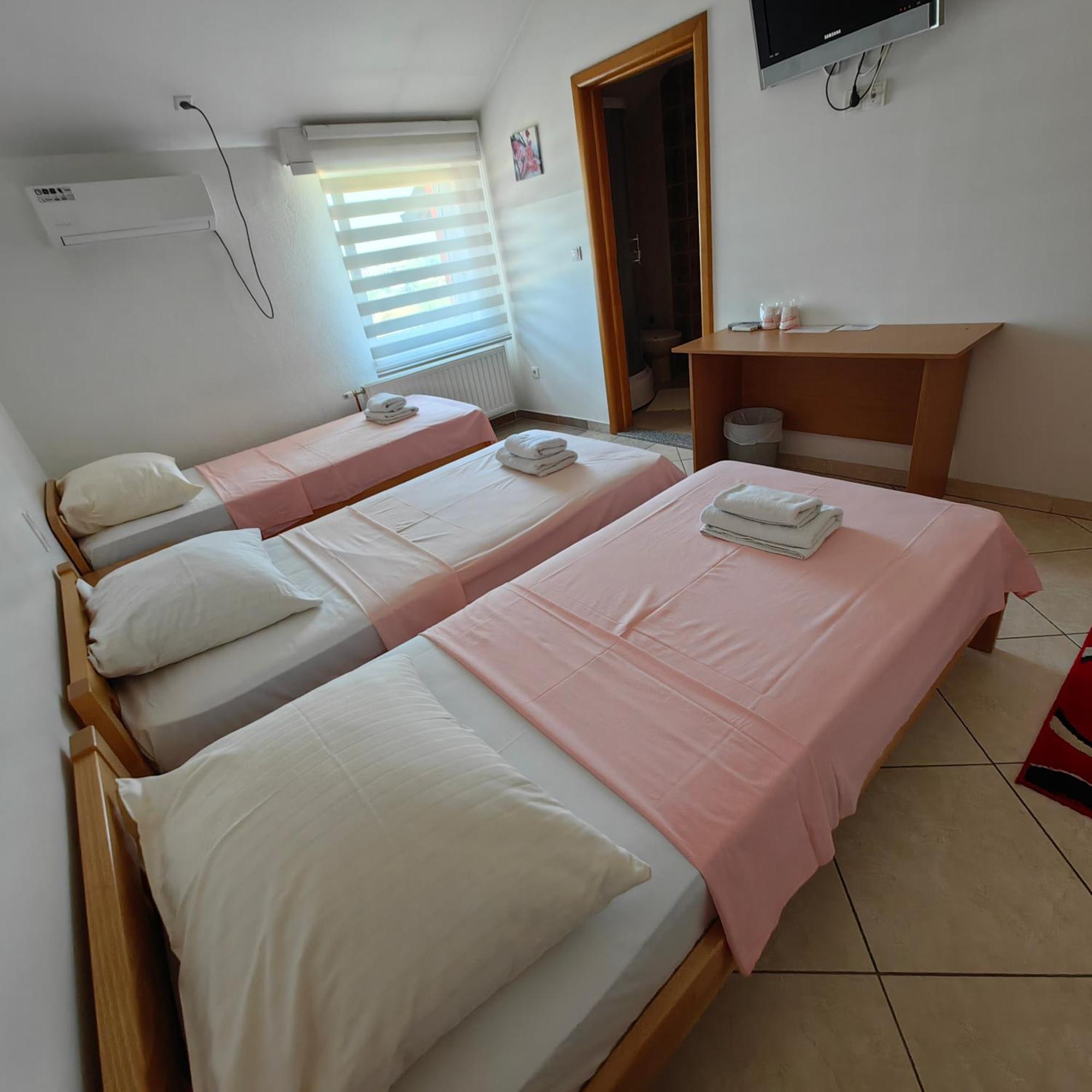 Motel Maks Kiseljak Zewnętrze zdjęcie