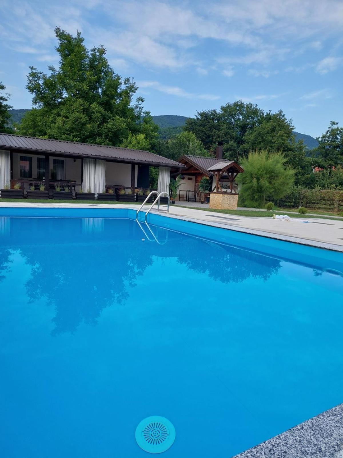 Motel Maks Kiseljak Zewnętrze zdjęcie